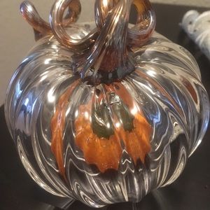 Meet your Posher, Val